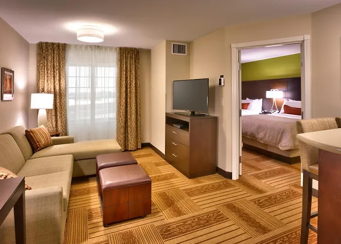 Hotel Staybridge By Ihg 3*