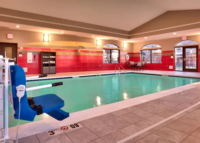 Staybridge By Ihg Hotel