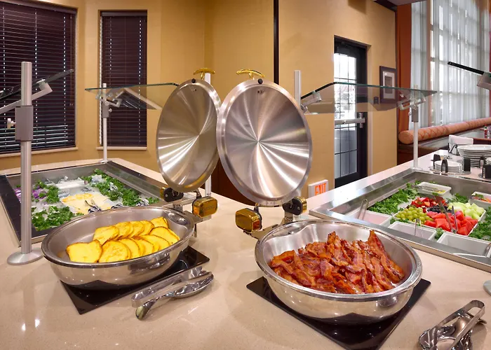 Staybridge By Ihg Hotel 3*
