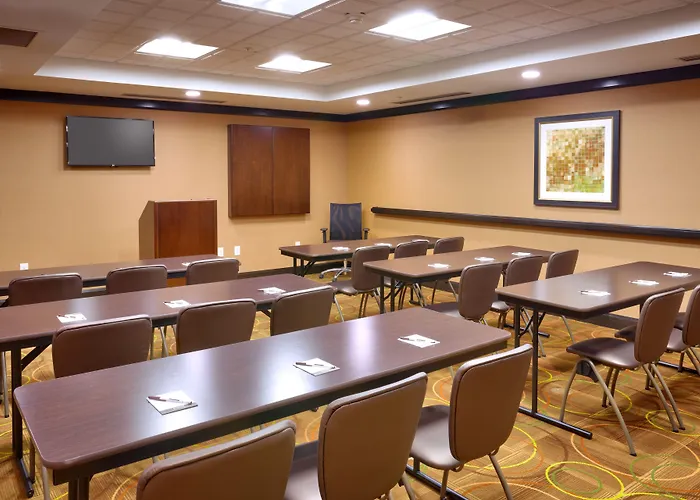 Staybridge By Ihg 3*